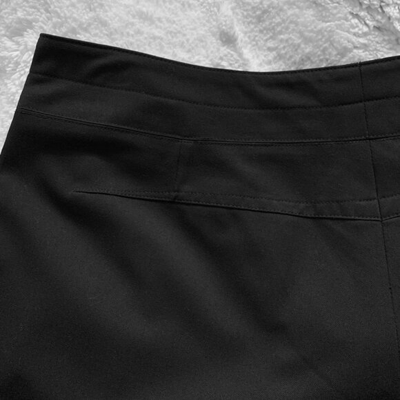 Club Monaco Wide Leg Pant with hidden side zip pockets - Picture 5 of 6